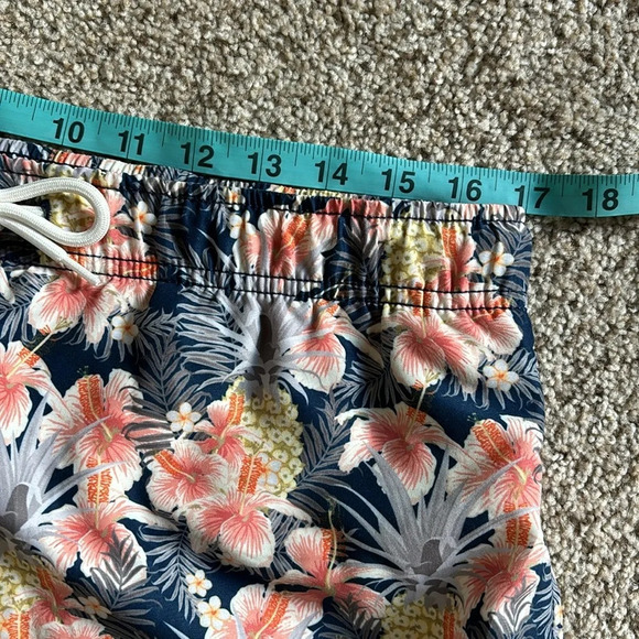 Tallia Sport Swim Shorts Size Large | Board Shorts | Tropical | Swim Shorts | - Picture 2 of 6